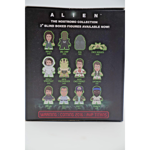 AVP Alien vs. Predator 4.5" Vinyl Figures Titans Loot Crate Exclusive 2015 BNIB - Picture 4 of 5